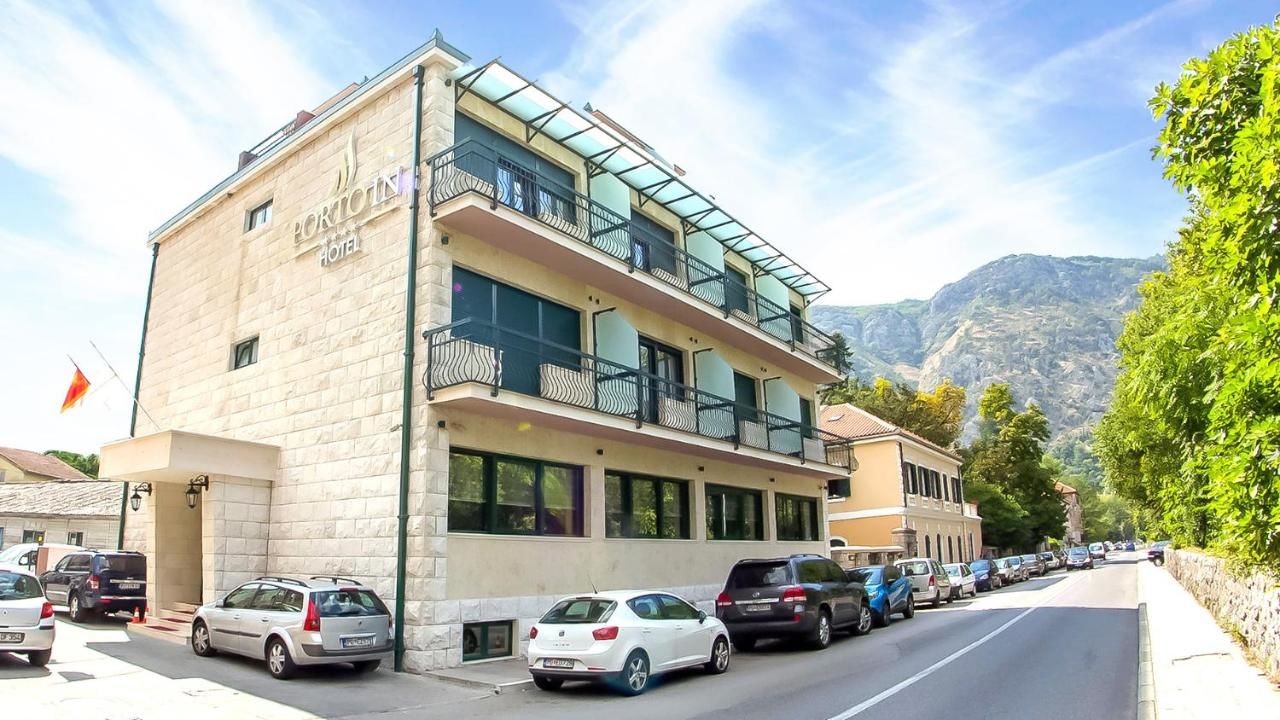 Отель Hotel Porto In Котор-6