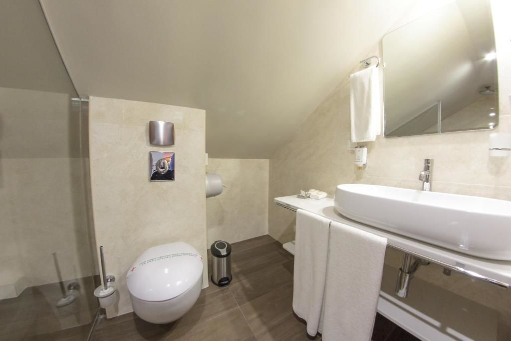 Отель Hotel Porto In Котор-64