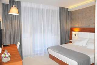 Отель Hotel Porto In Котор Стандартный двухместный номер с 1 кроватью или 2 отдельными кроватями-14