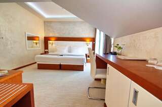 Отель Hotel Porto In Котор Стандартный двухместный номер с 1 кроватью или 2 отдельными кроватями-27