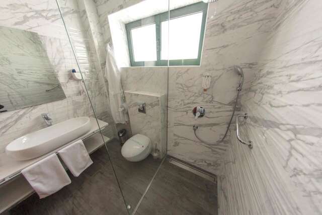 Отель Hotel Porto In Котор-26
