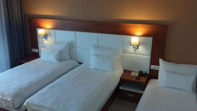 Отель Hotel Porto In Котор-31