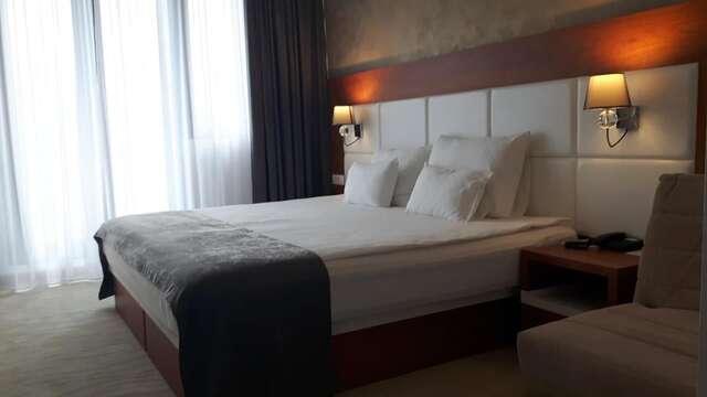 Отель Hotel Porto In Котор-32
