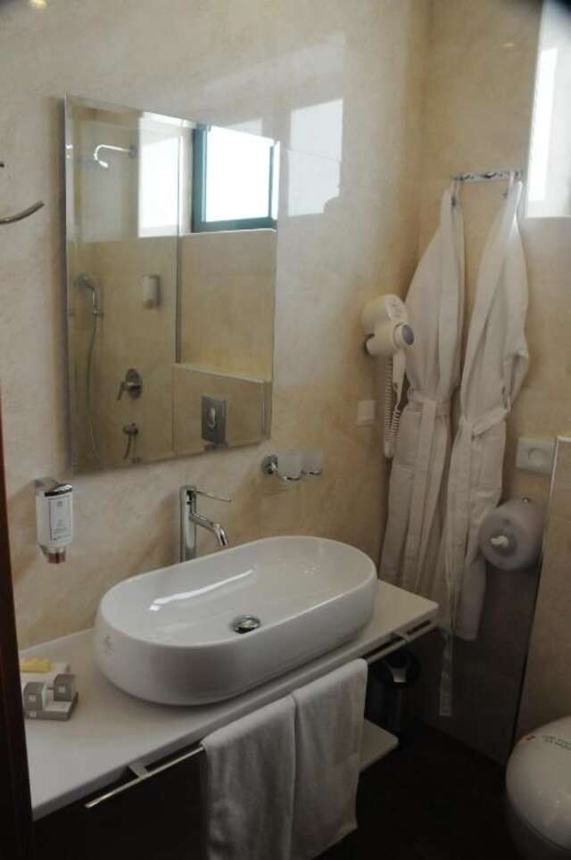 Отель Hotel Porto In Котор-56
